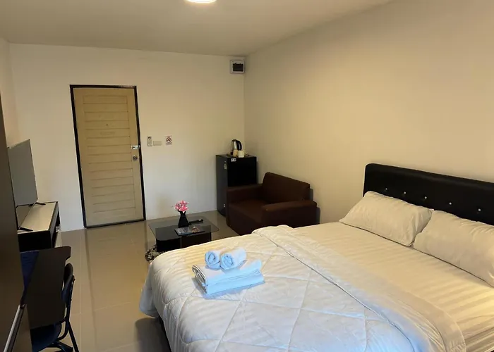ณัฐพิมลเพลส์ 3 Aparthotel